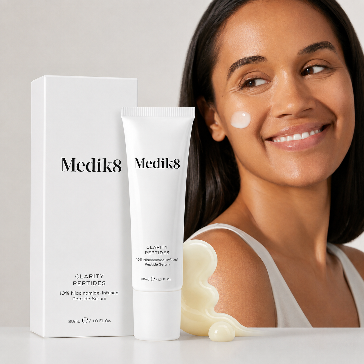 Medik8 Serum | Clarity Peptides™ 30ml – 10% Niacinamide met Crystalide™ Peptide, Zink PCA & NAG tegen Onzuiverheden, Poriën & Roodheid
